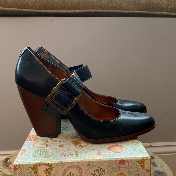 Frye Andrea MJ - Picture 2 of 5